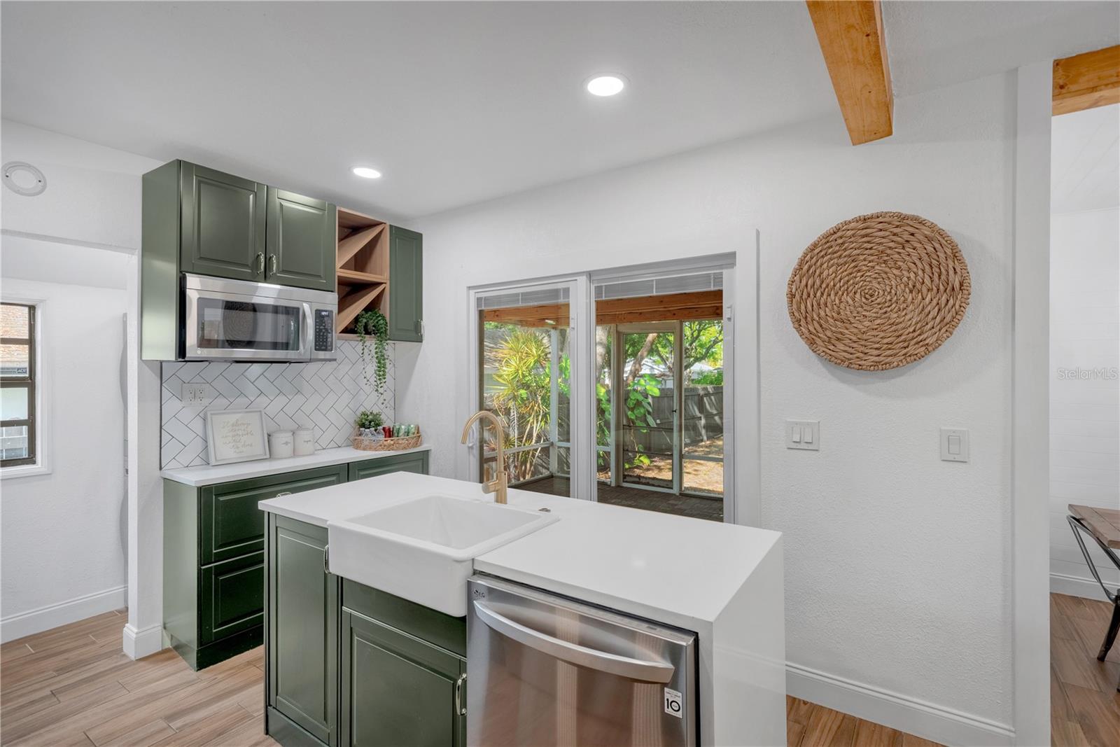 ANN PARK HEIGHTS - Residential