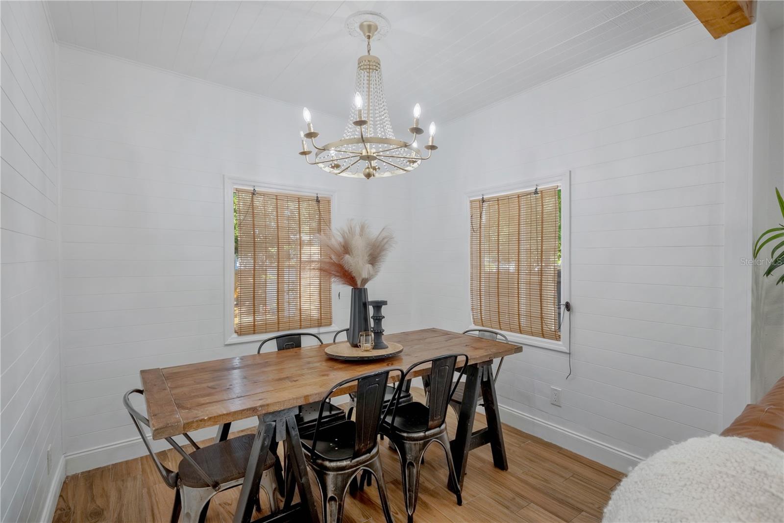 ANN PARK HEIGHTS - Residential