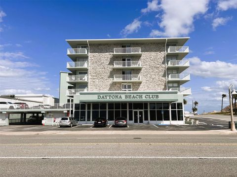 A home in DAYTONA BEACH