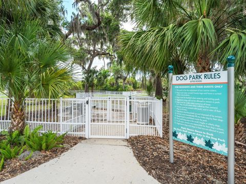 A home in PARRISH