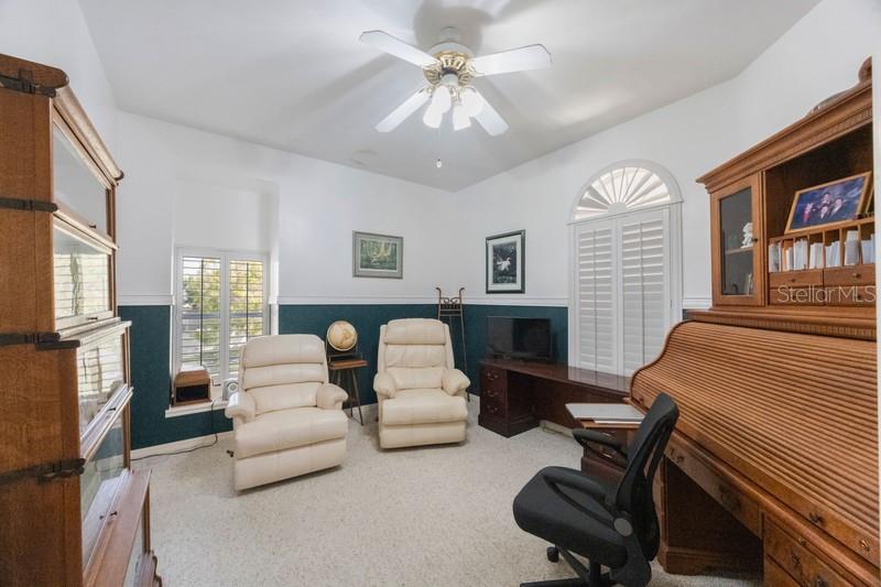 TIERRA VERDE UNIT 1 4TH REP - Residential