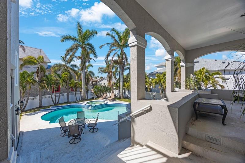 TIERRA VERDE UNIT 1 4TH REP - Residential