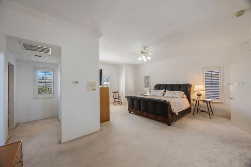 TIERRA VERDE UNIT 1 4TH REP - Residential