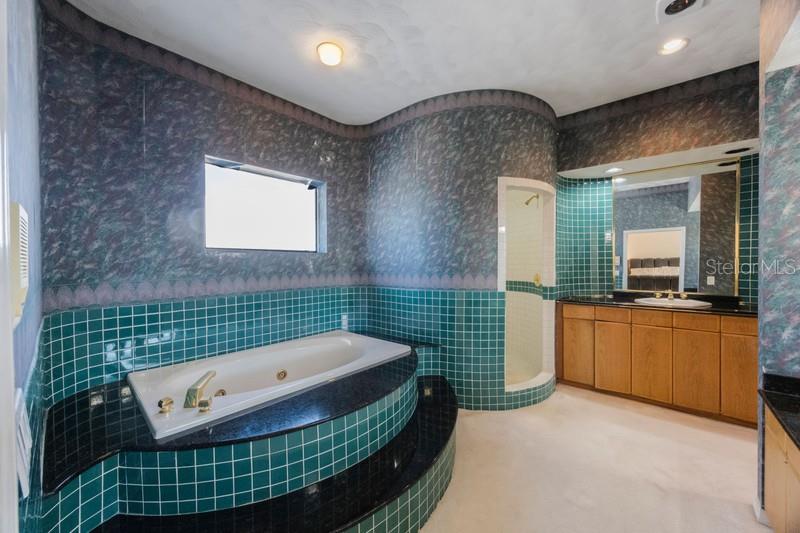 TIERRA VERDE UNIT 1 4TH REP - Residential