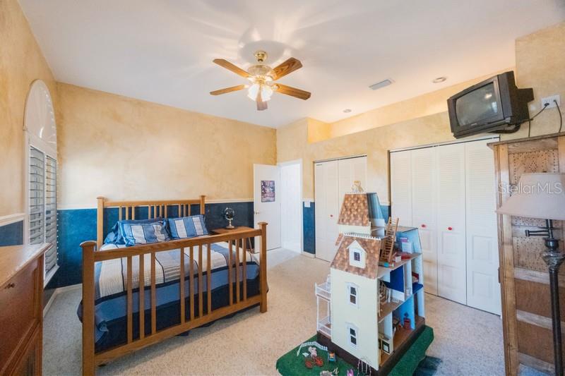 TIERRA VERDE UNIT 1 4TH REP - Residential