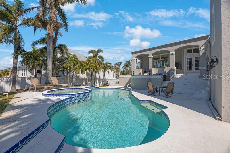 TIERRA VERDE UNIT 1 4TH REP - Residential