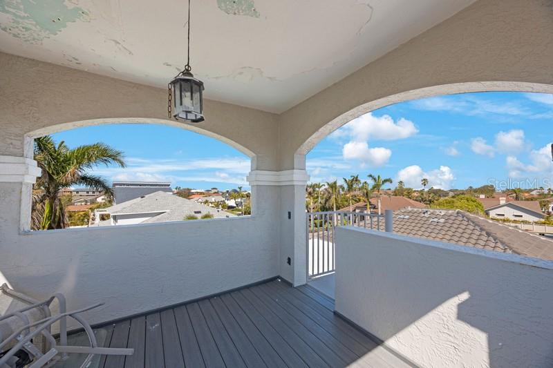 TIERRA VERDE UNIT 1 4TH REP - Residential