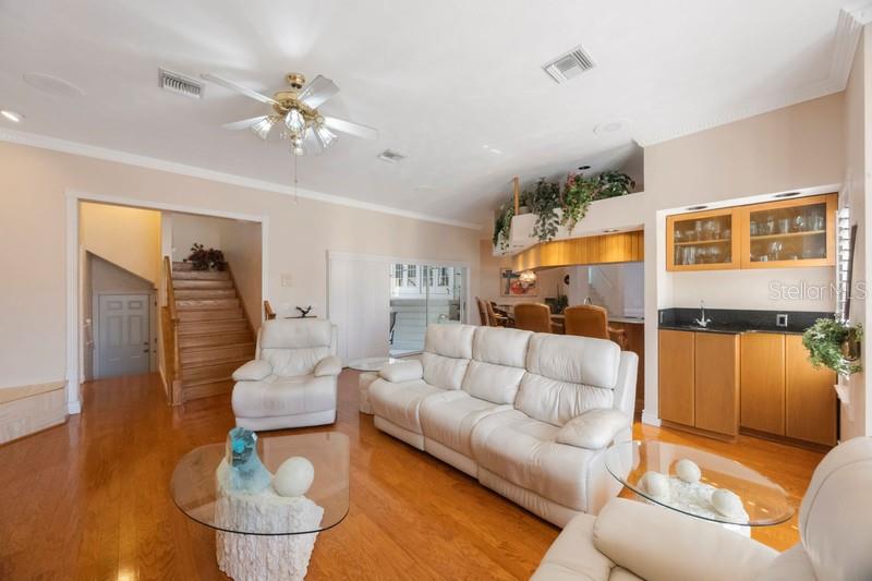 TIERRA VERDE UNIT 1 4TH REP - Residential