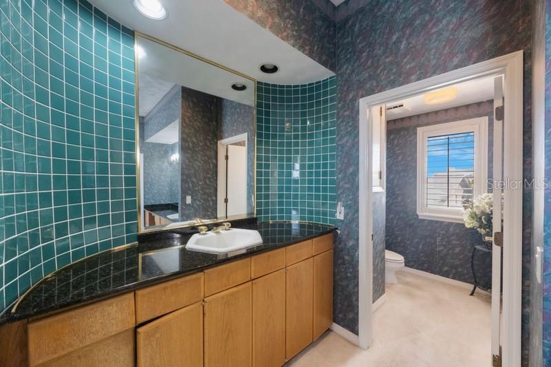 TIERRA VERDE UNIT 1 4TH REP - Residential
