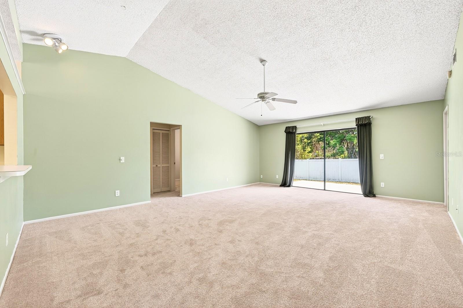 SUMMER WOODS REP - Residential