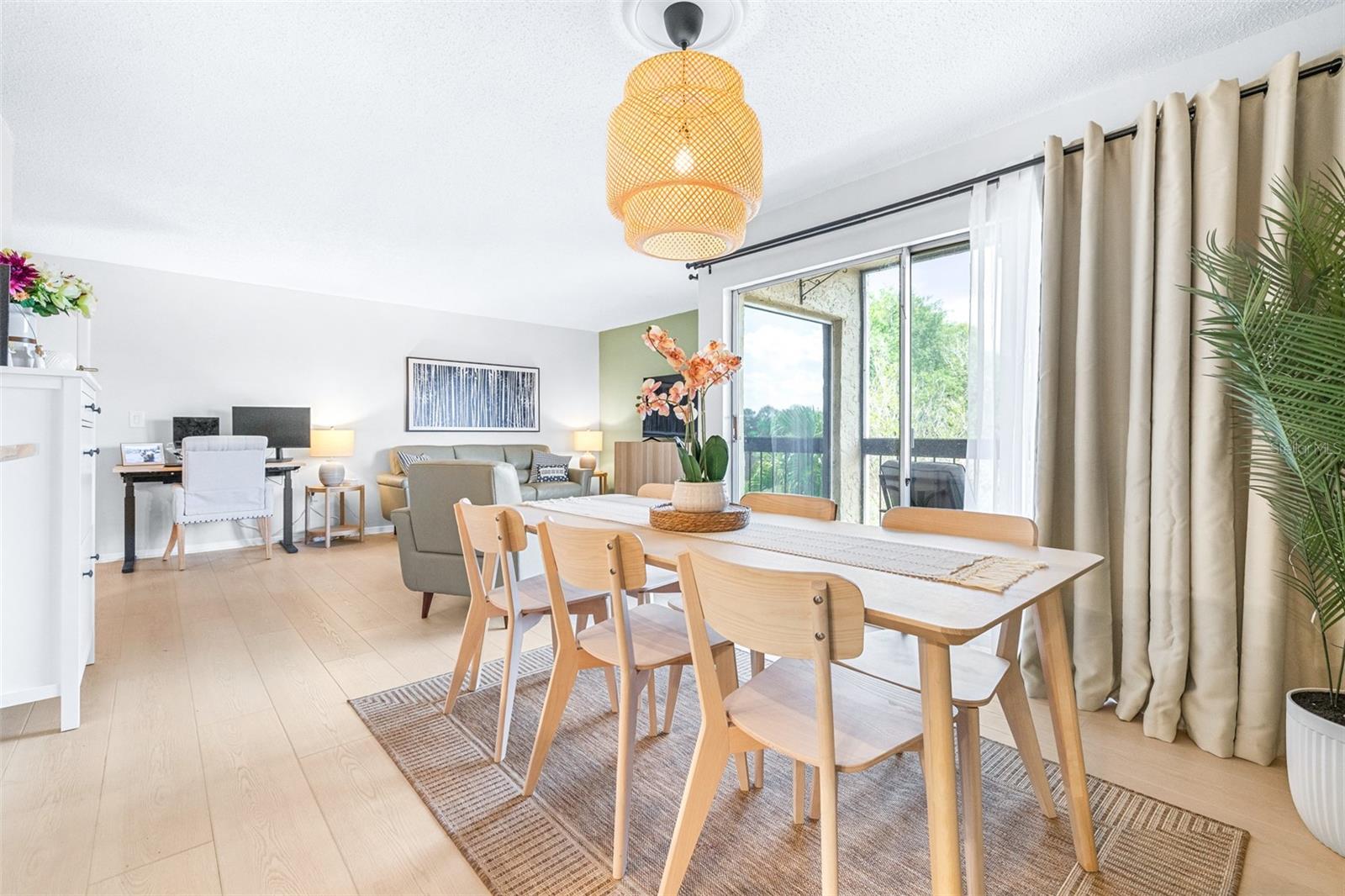 KIMBERLEA CONDO 02 - Residential