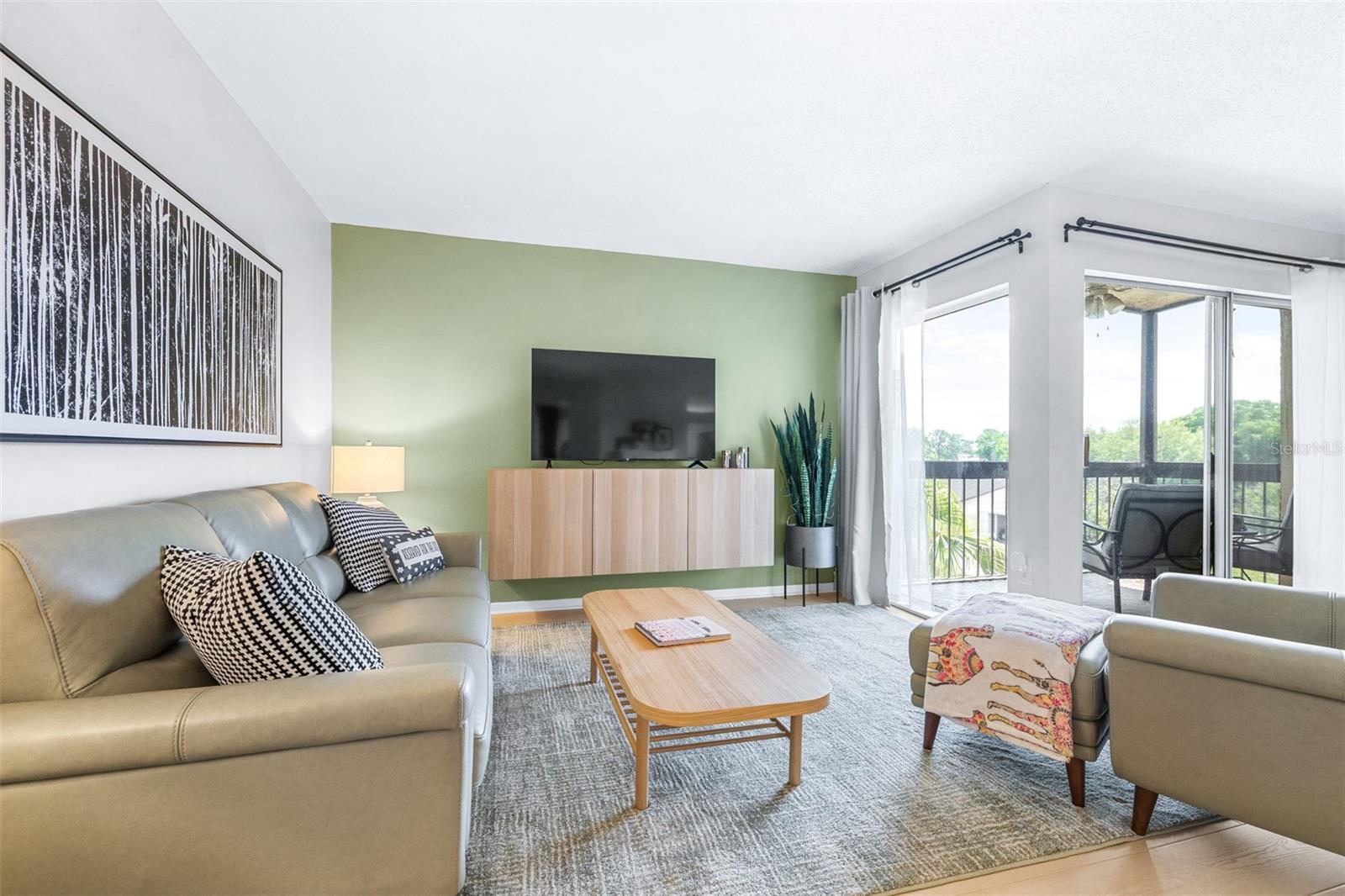 KIMBERLEA CONDO 02 - Residential