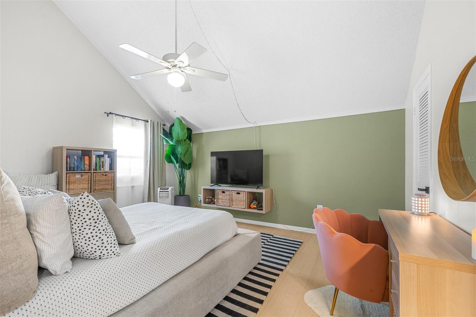 KIMBERLEA CONDO 02 - Residential