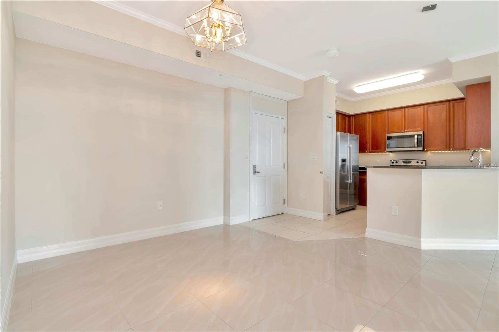 4516 SEAGULL DRIVE 916