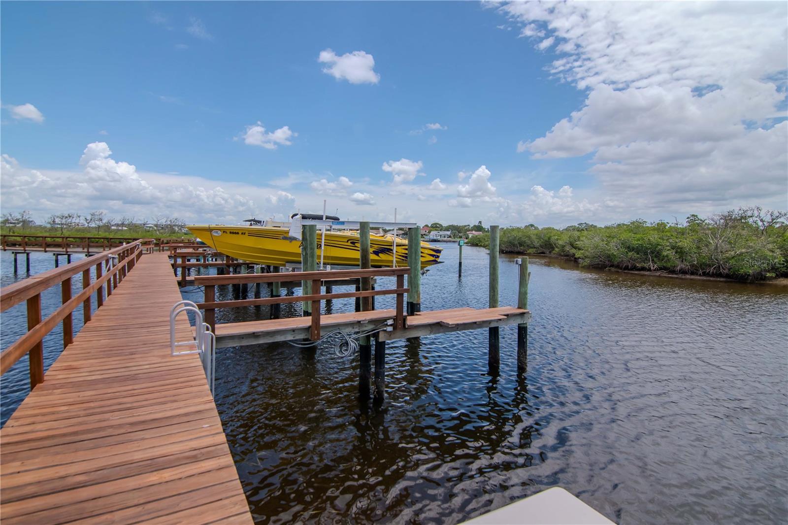 SEAVIEW PLACE GULF LNDGS - Residential