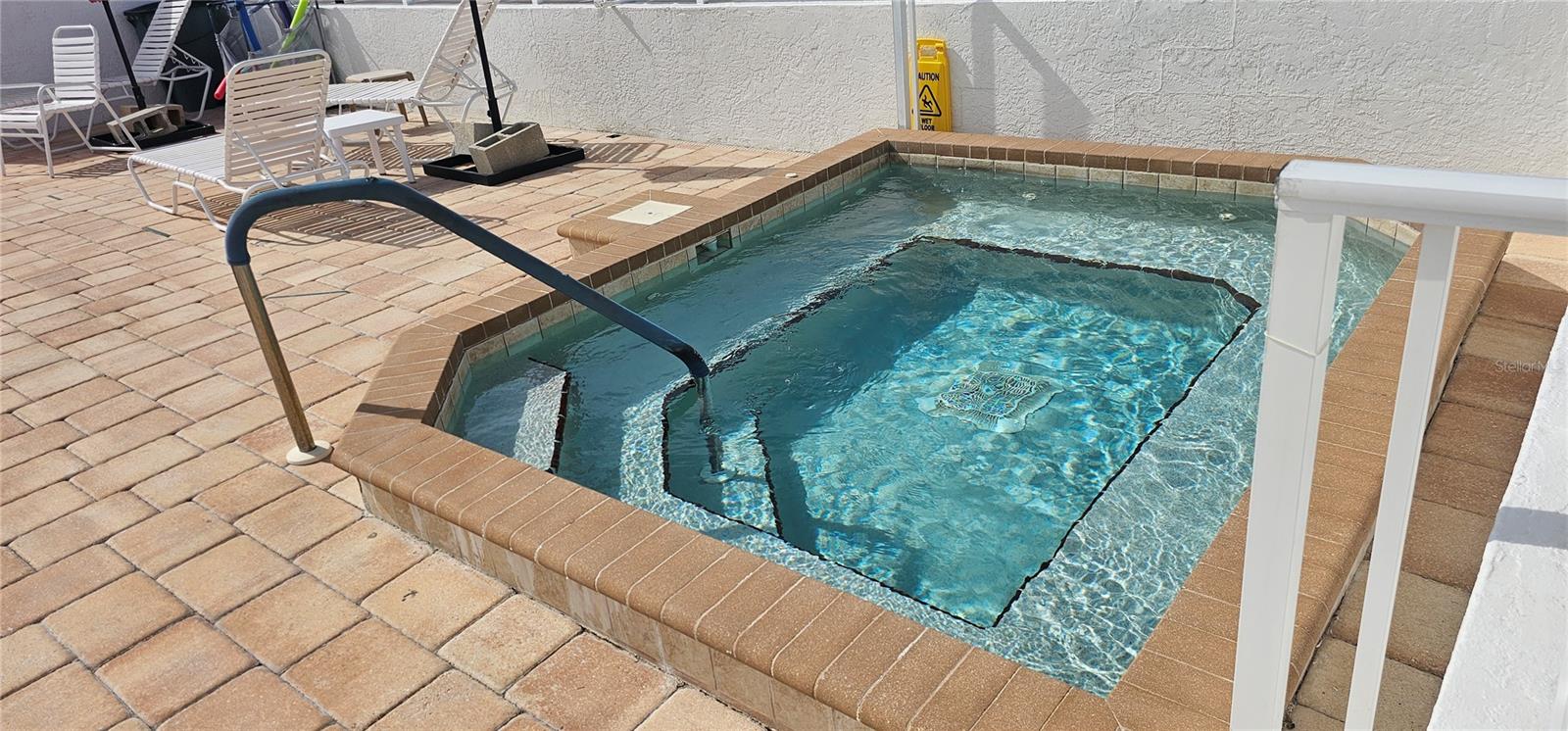 CIRCLE WOODS OF VENICE 1 - Residential