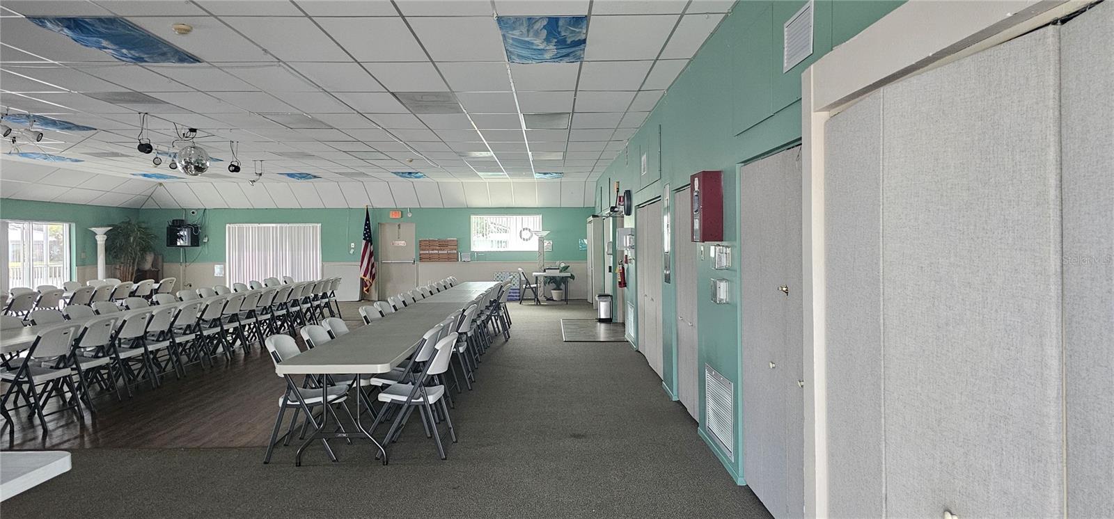 CIRCLE WOODS OF VENICE 1 - Residential