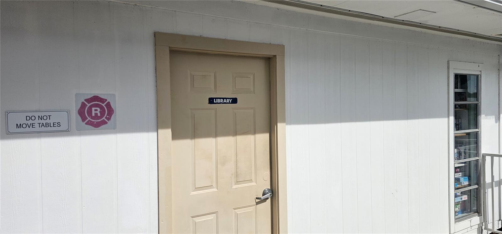 CIRCLE WOODS OF VENICE 1 - Residential