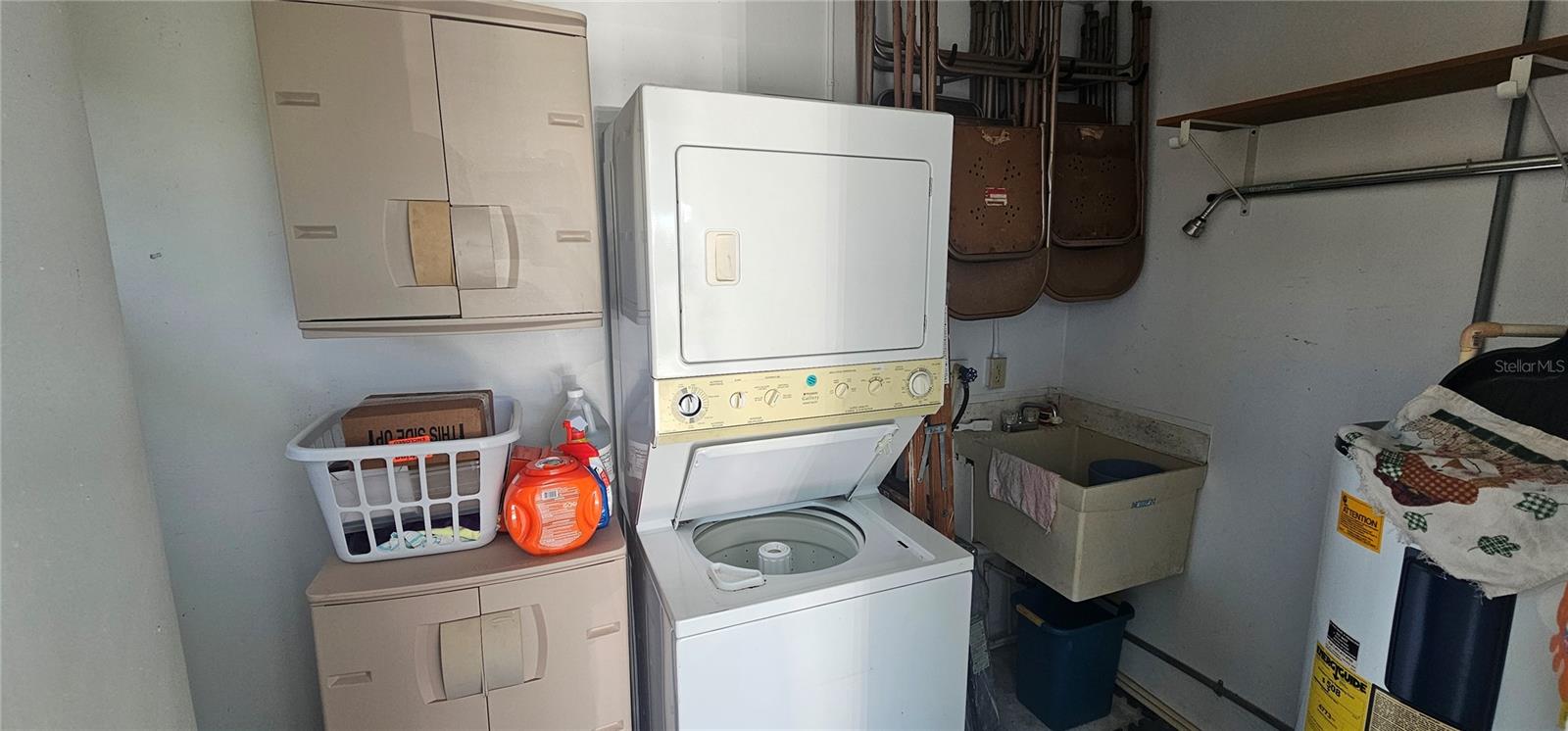 CIRCLE WOODS OF VENICE 1 - Residential