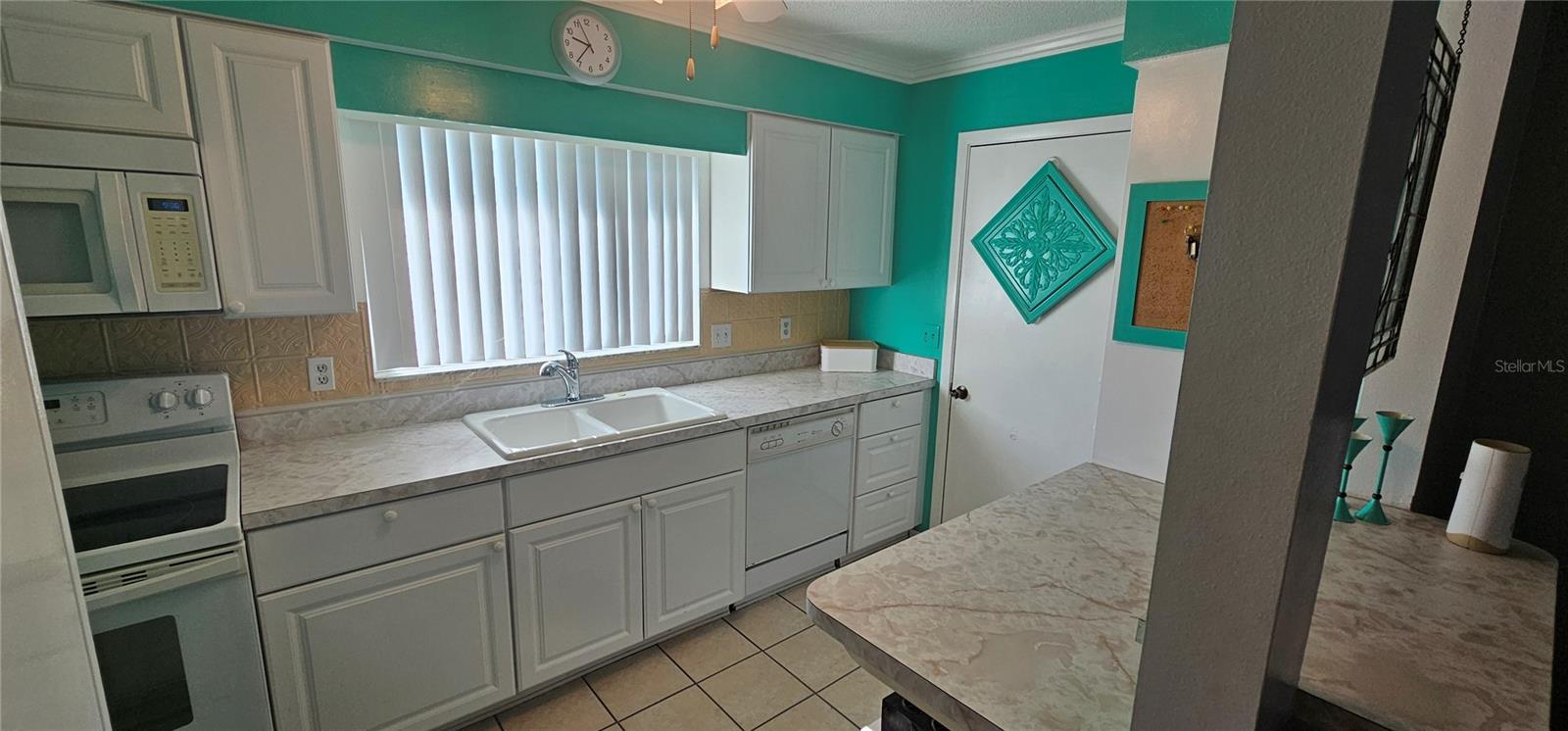 CIRCLE WOODS OF VENICE 1 - Residential