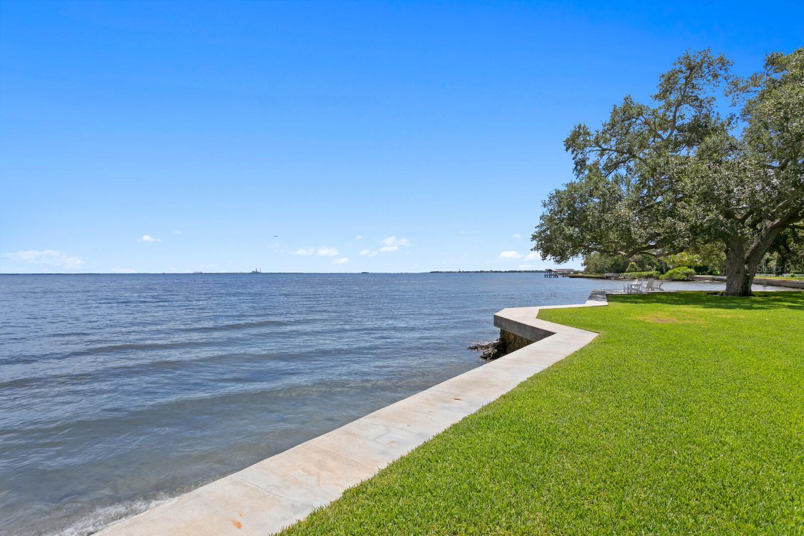SHELL POINT - Residential