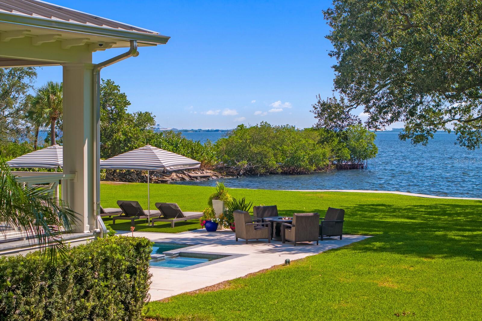 SHELL POINT - Residential