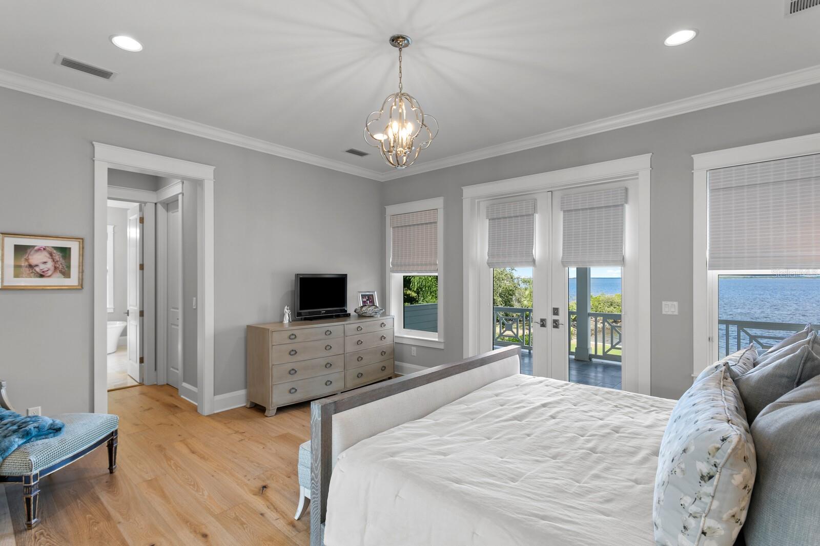 SHELL POINT - Residential
