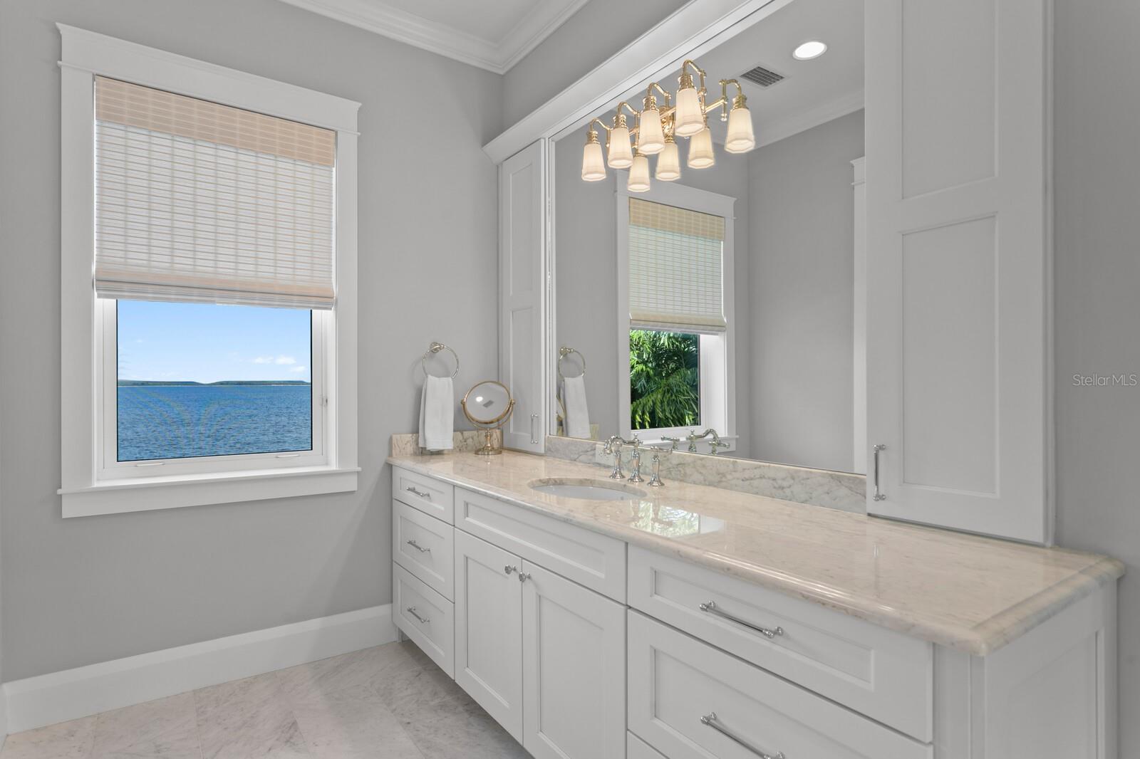 SHELL POINT - Residential