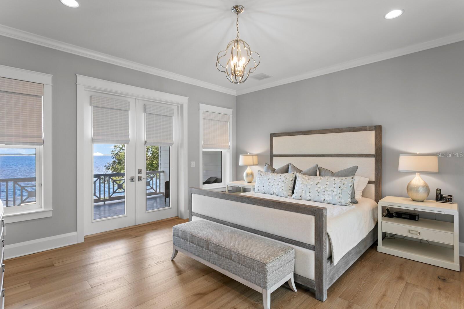 SHELL POINT - Residential