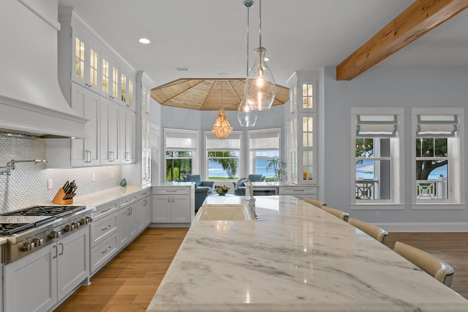 SHELL POINT - Residential