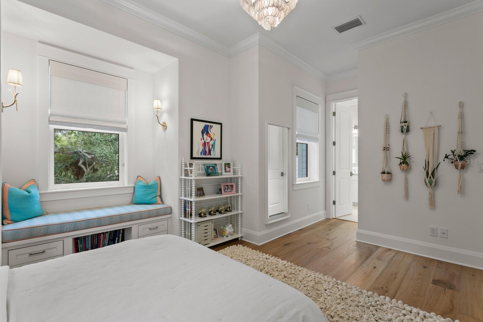 SHELL POINT - Residential