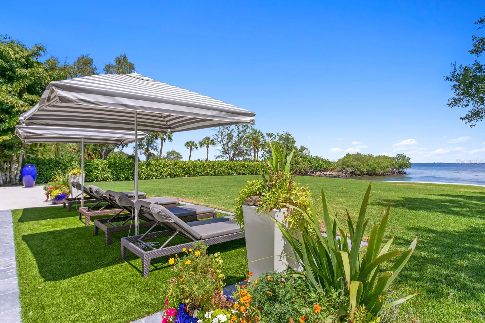 SHELL POINT - Residential
