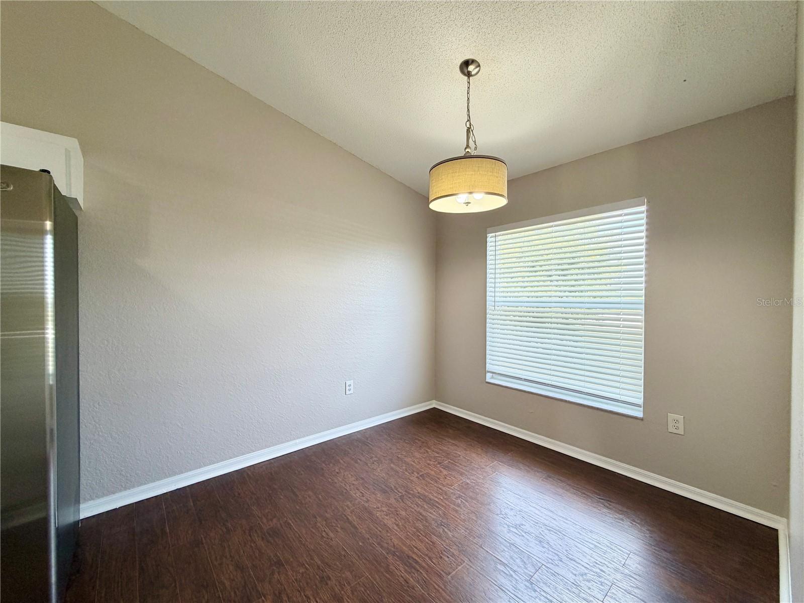 SAVANNA POINTE - Residential