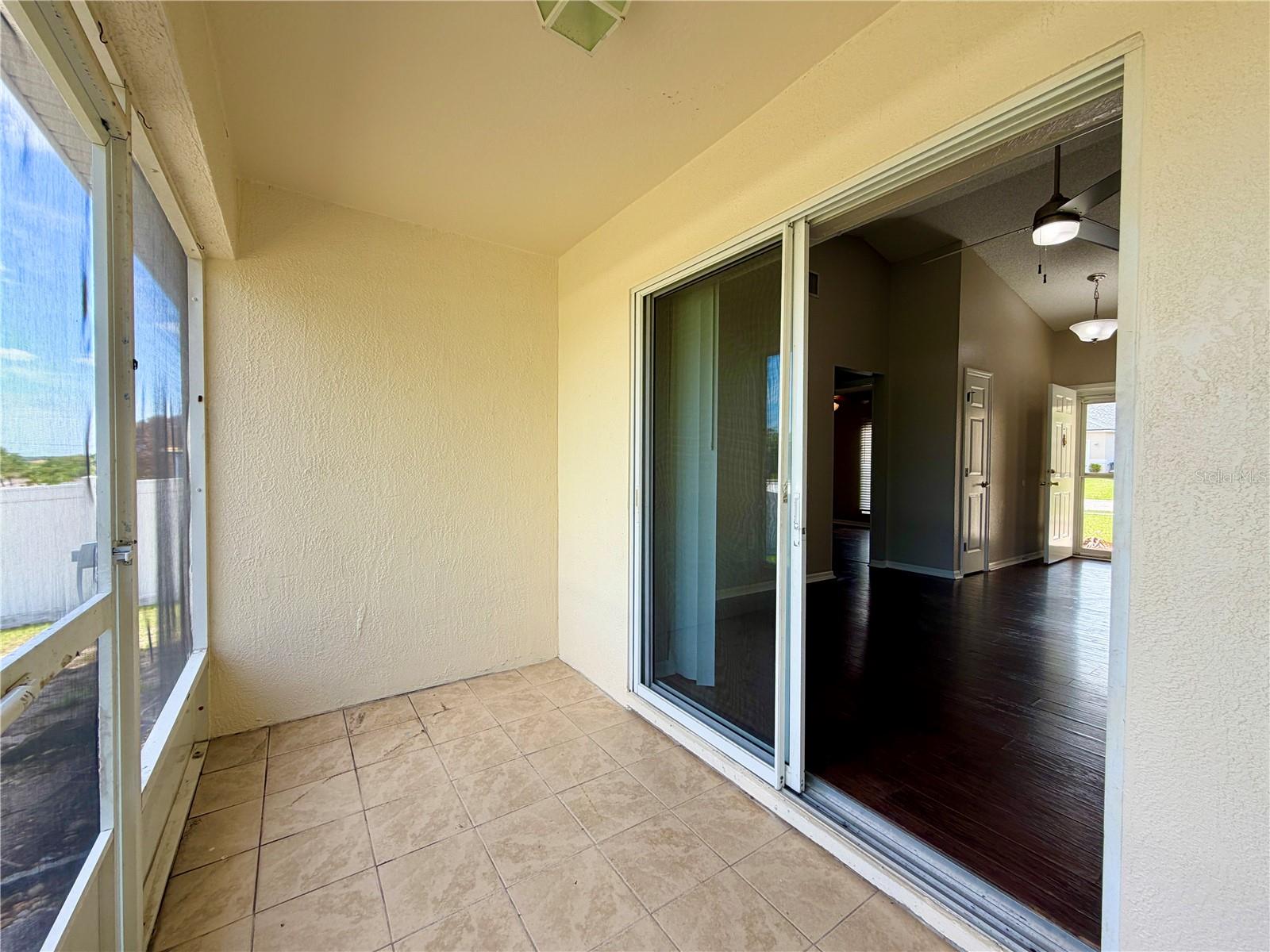 SAVANNA POINTE - Residential