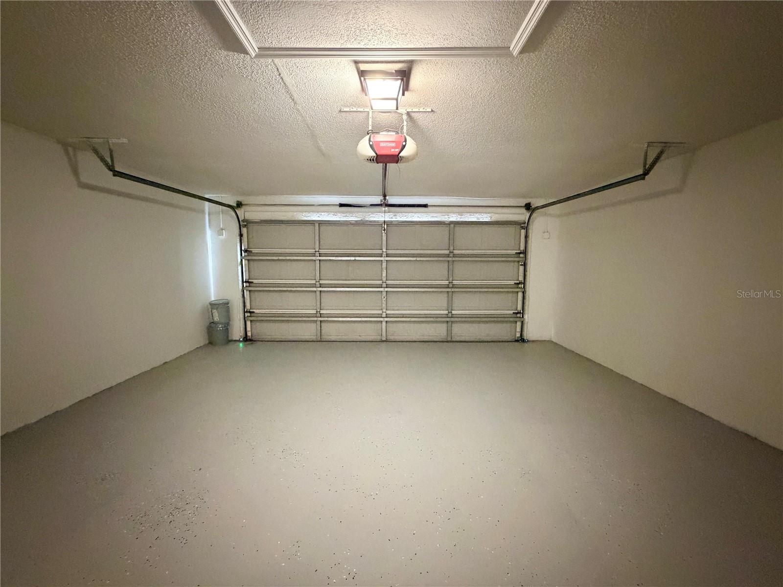 SAVANNA POINTE - Residential