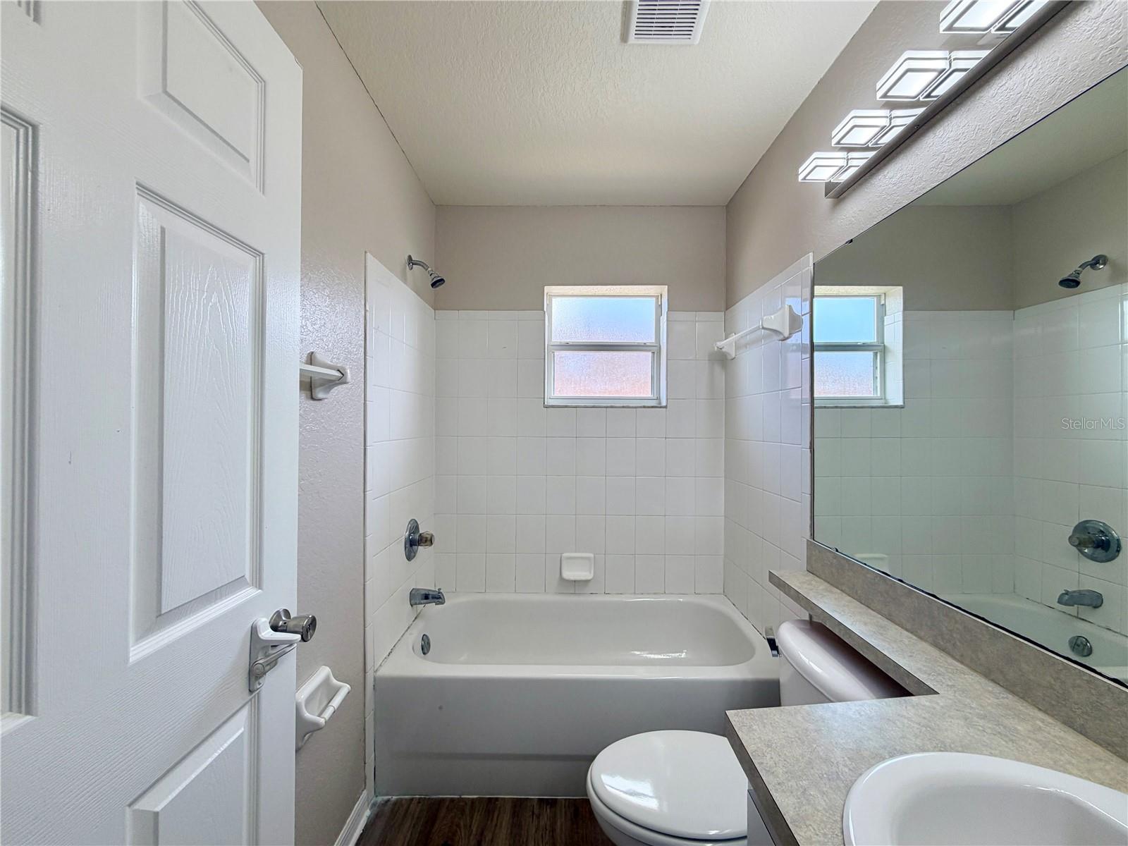 SAVANNA POINTE - Residential