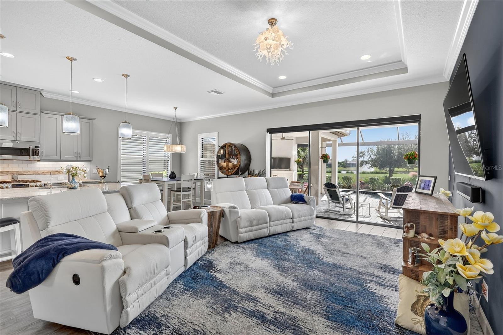 ESPLANADE GOLF AND COUNTRY CLUB - Residential