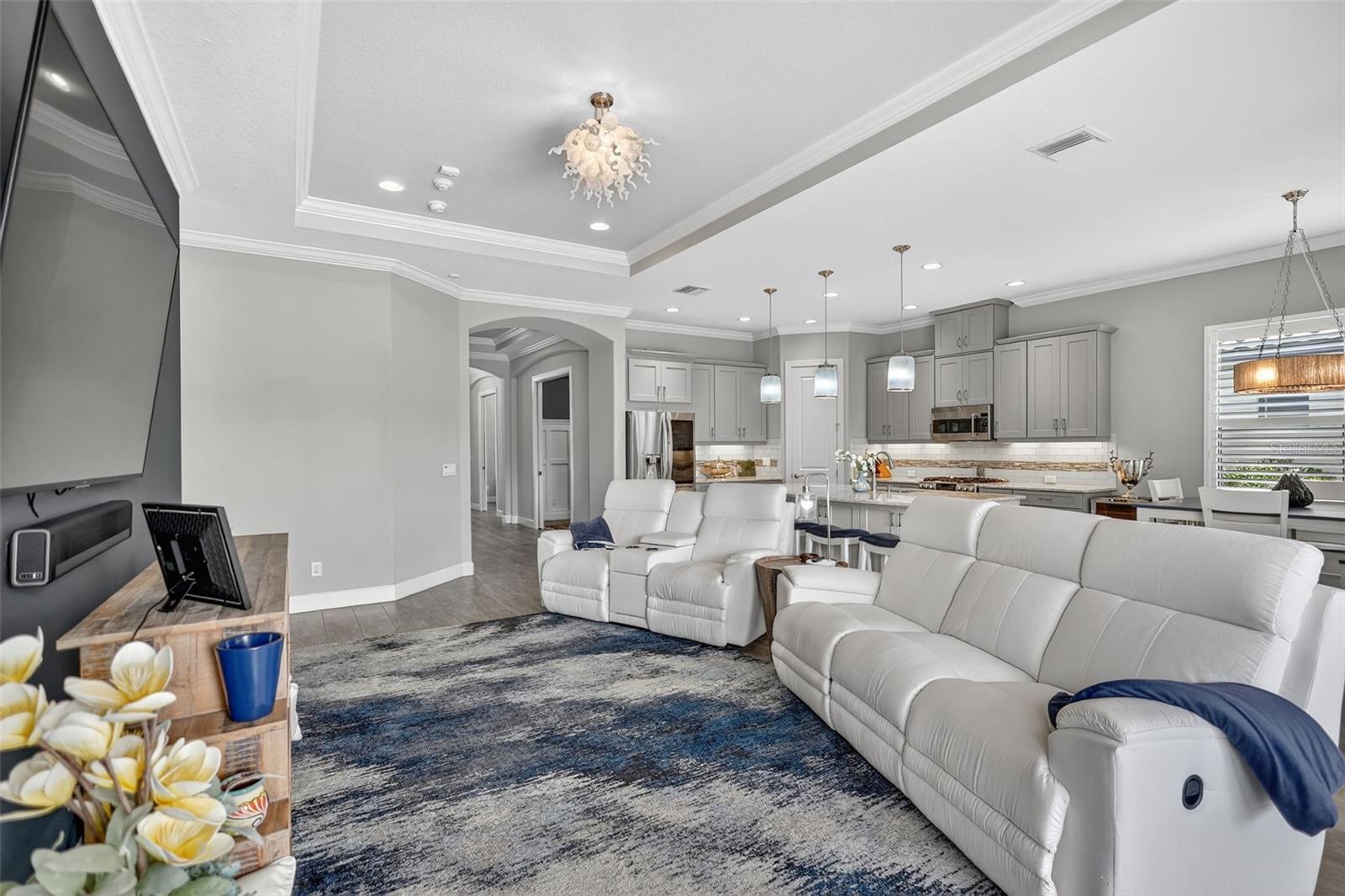 ESPLANADE GOLF AND COUNTRY CLUB - Residential