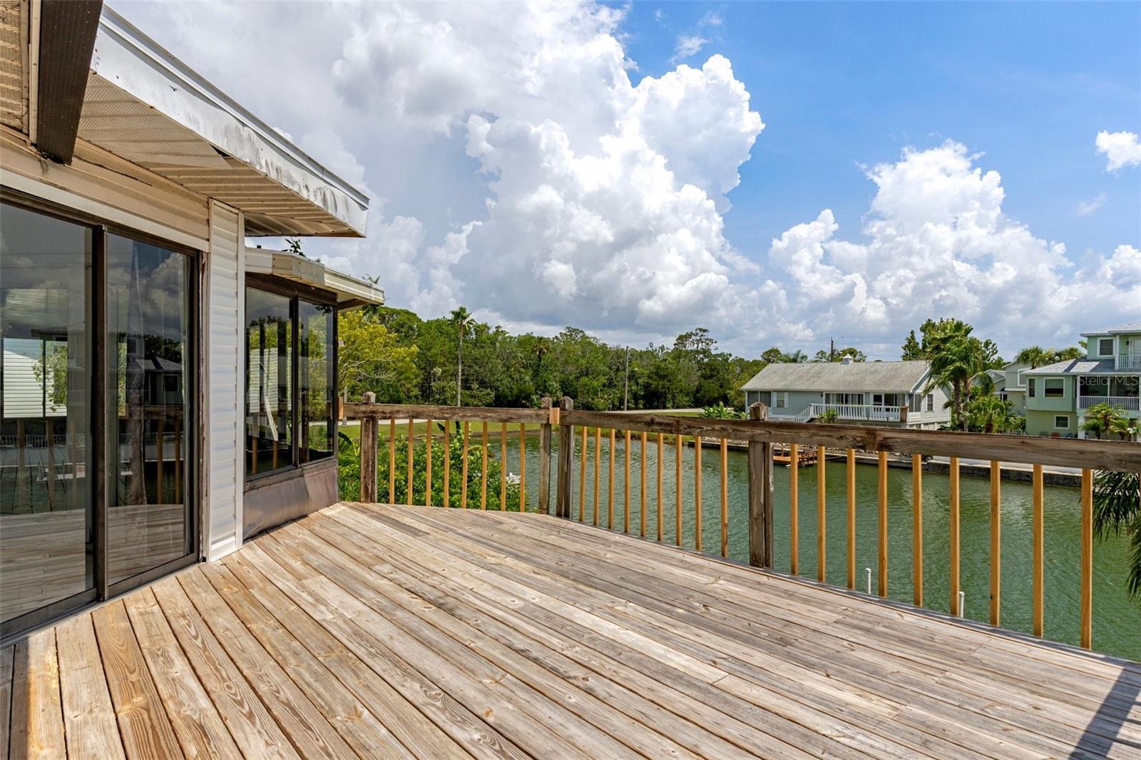 HERNANDO BEACH - Residential