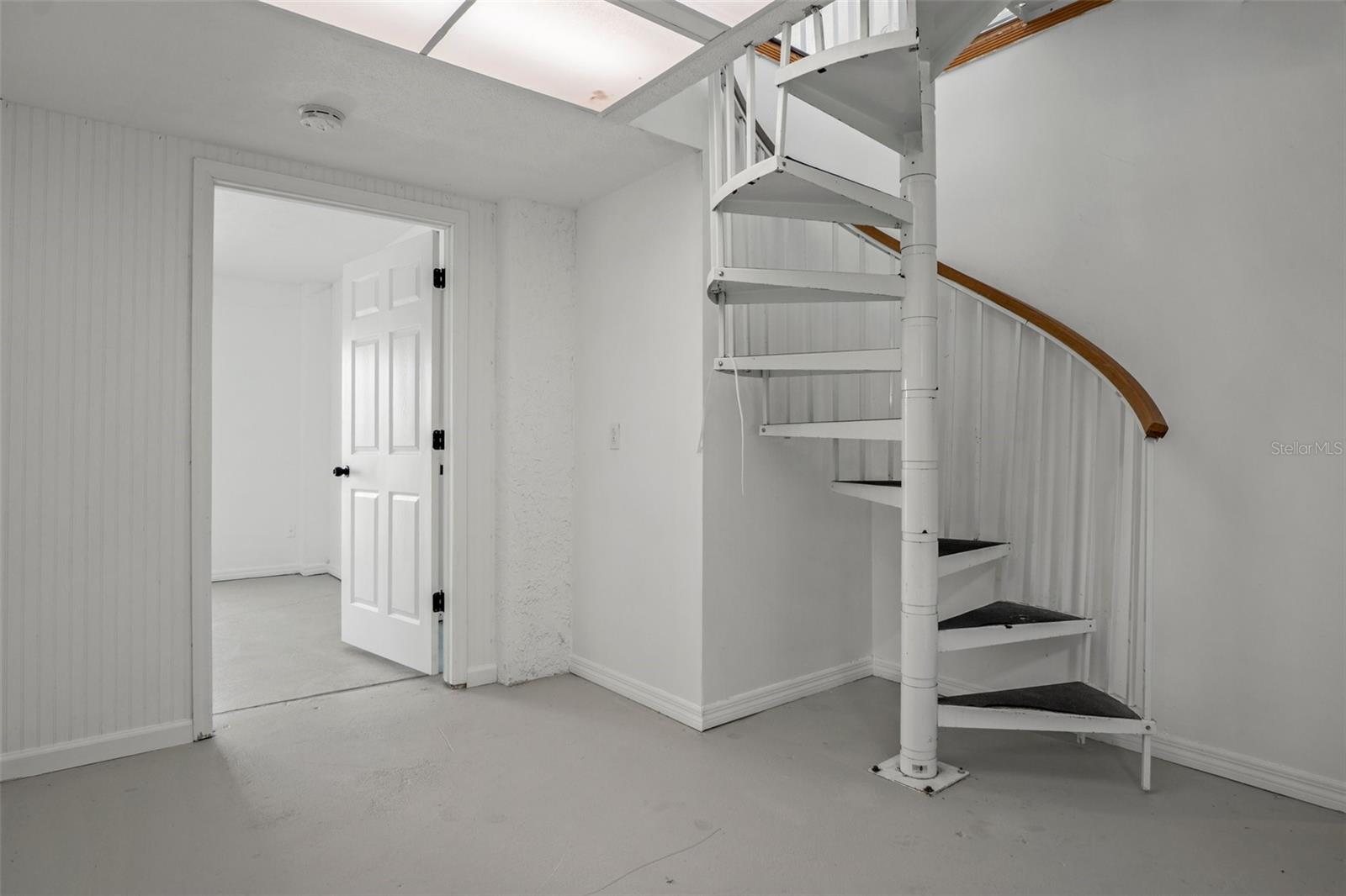 HERNANDO BEACH - Residential