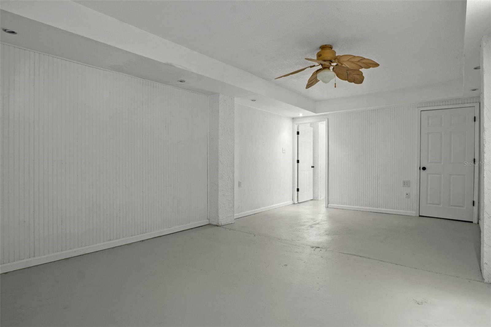 HERNANDO BEACH - Residential