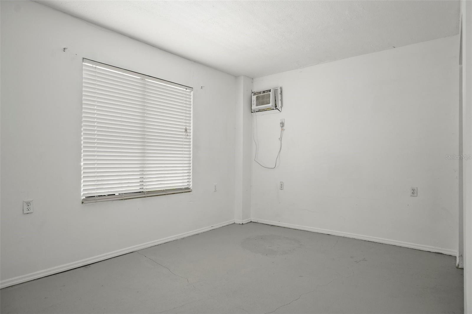 HERNANDO BEACH - Residential