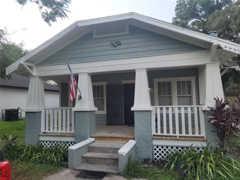 A home in APOPKA