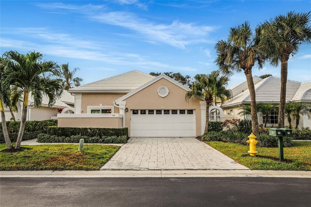 Photo of 58 Windsor Lane, Palm Beach Gardens, FL 33418 (MLS # O6377849)