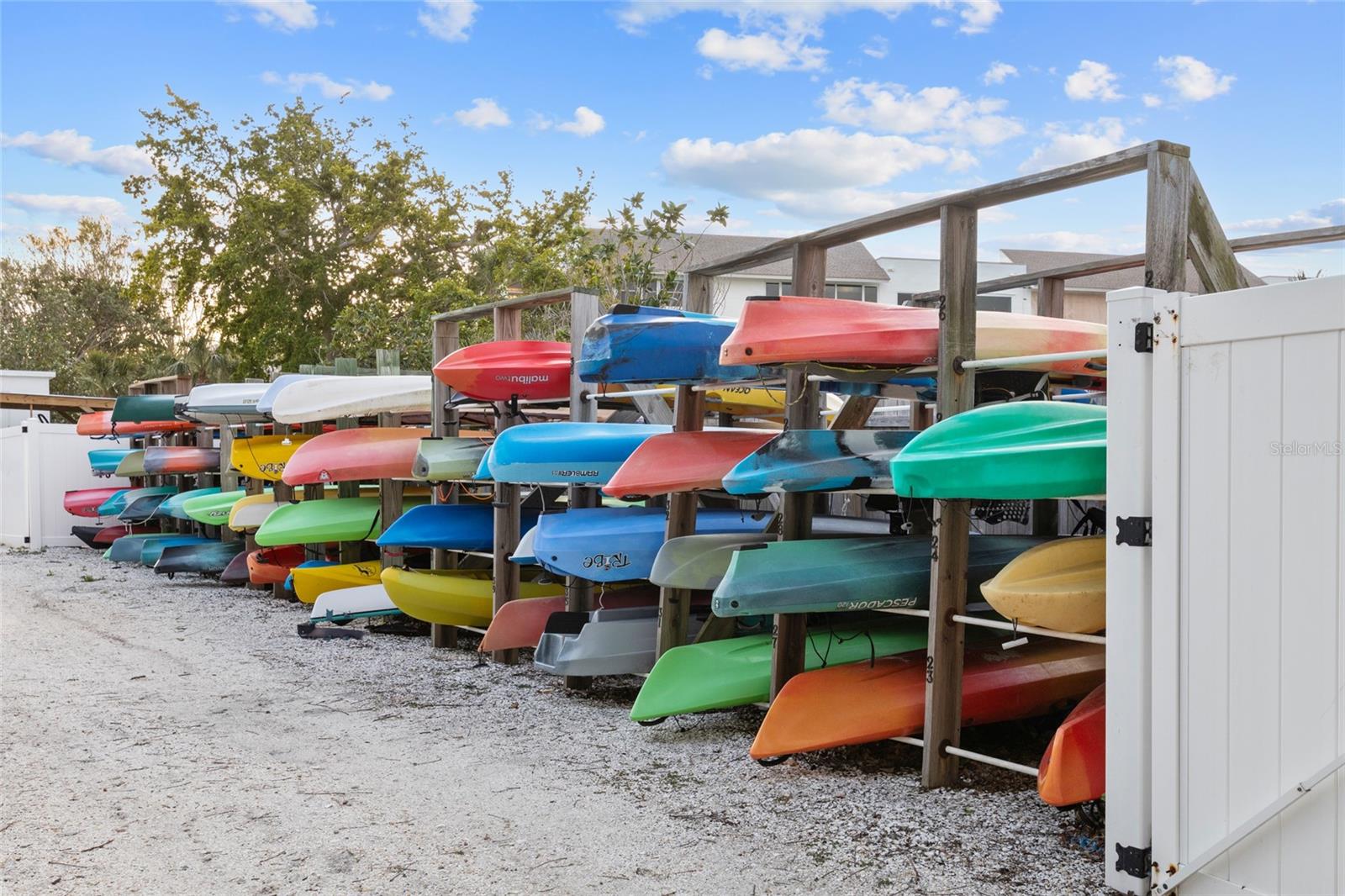 LONGBOAT HARBOUR - Residential