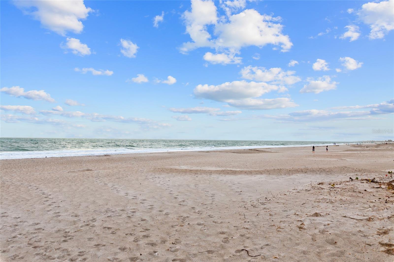 LONGBOAT HARBOUR - Residential