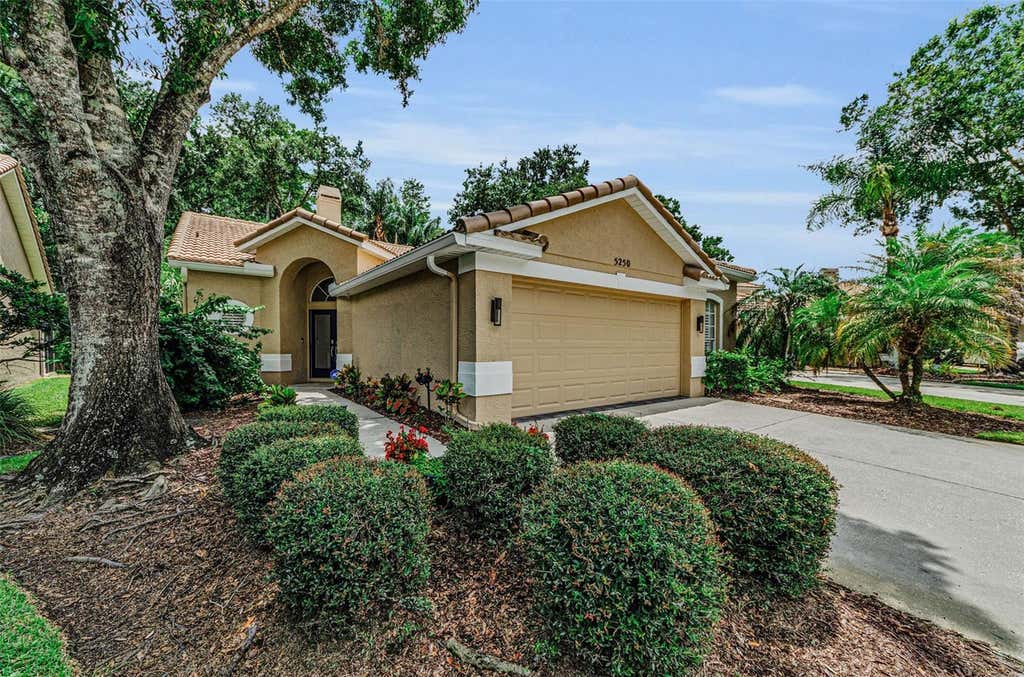 Photo of 5250 Pinehurst Court, Oldsmar, FL 34677 (MLS # TB8529582)