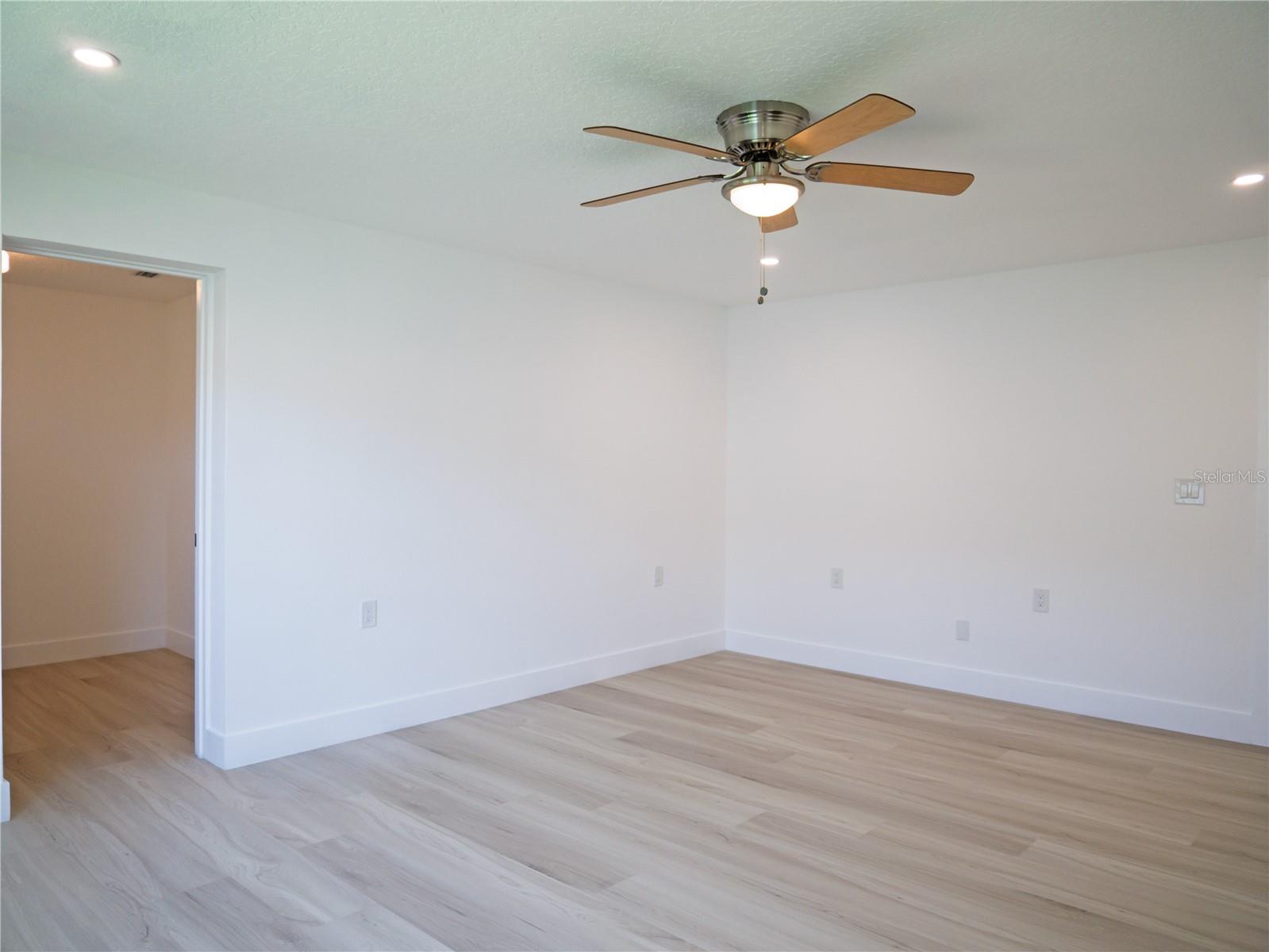 TANGLEWOOD ISLE SUB - Residential