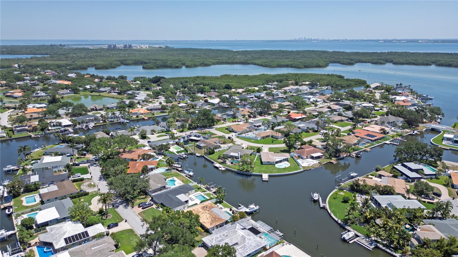TANGLEWOOD ISLE SUB - Residential