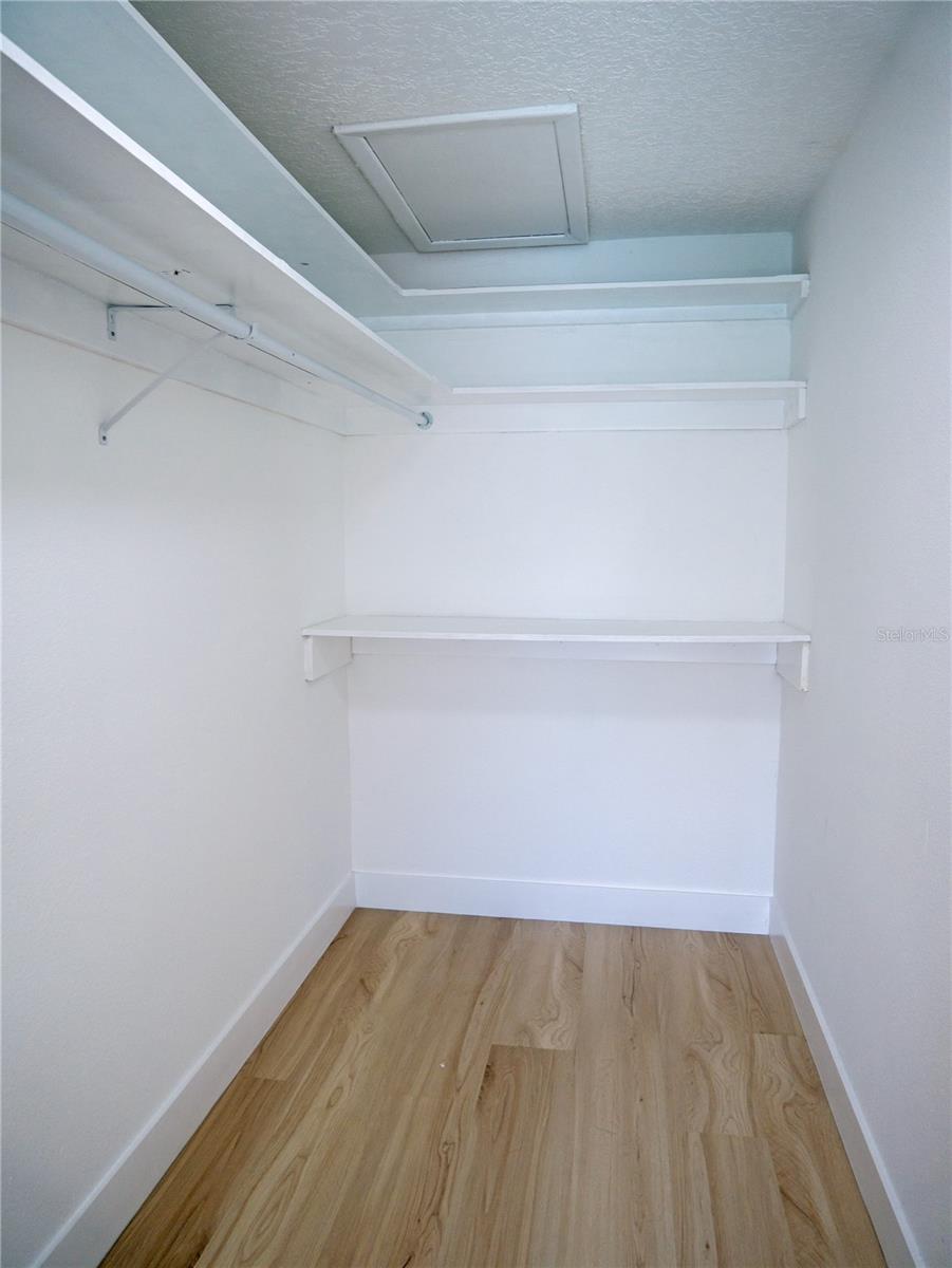 TANGLEWOOD ISLE SUB - Residential